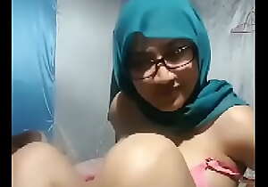 Hijab indonesia horny