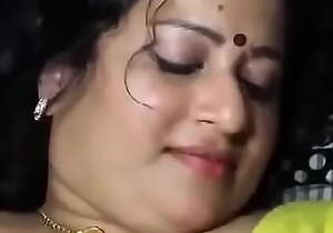 homely aunty  together with neighbor uncle approximately chennai having sex