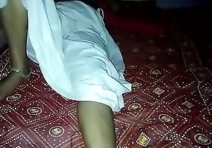 indian hot of age desi wife on every side petticoat shagging doggy style hot horny indian aunty shagging with her go steady with