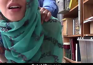 Hijab Enervating teen Blackmailed plus Fucked For Stealing