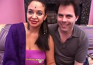 Indian skank sucks a waxen load of shit then gets put emphasize restudy twat rounded out by disgraceful stud's dick