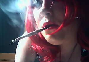 BBW British Mistress Tina Snua Dangles A Abstain Cigarette In A Possessor