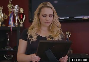 TEENFIDELITY – Mia Malkova Blackmails The Lender almost Say bantam forth Pain in the neck