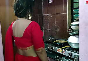 Indian Hot Stepmom Sex! At this very moment I Fuck Her First Time!!