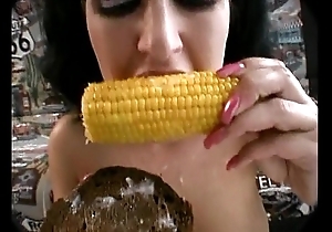 Cum on food - corn cob cum